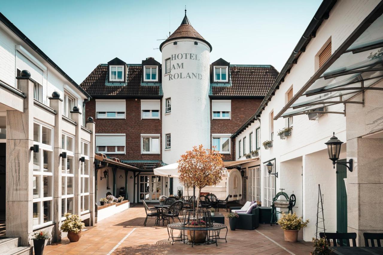 Hotel Freihof Am Roland Wedel Exterior foto